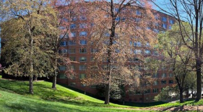 Building Photo - 4200 Cathedral Ave NW