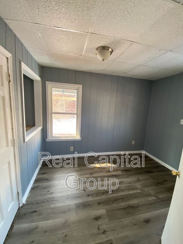 Foto del edificio - 709 Townsend Pl