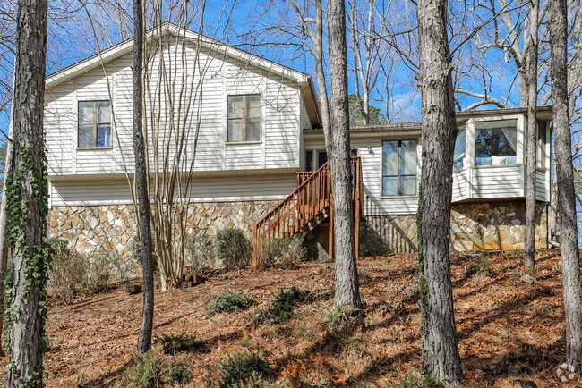 Building Photo - 4690 Balley Shannon Dr