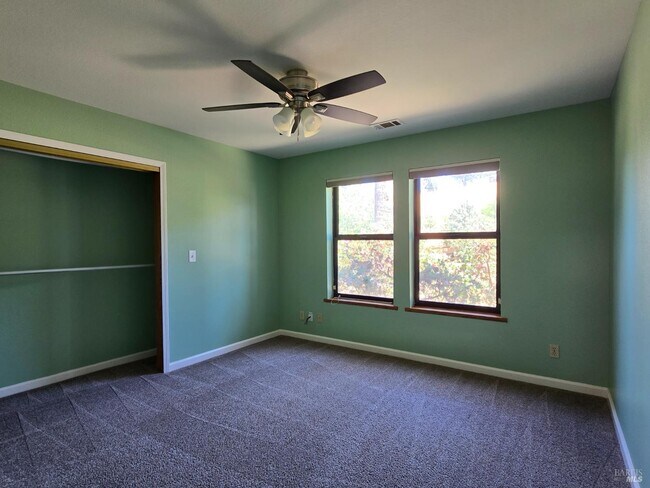 Foto del edificio - 6491 Pleasants Valley Rd