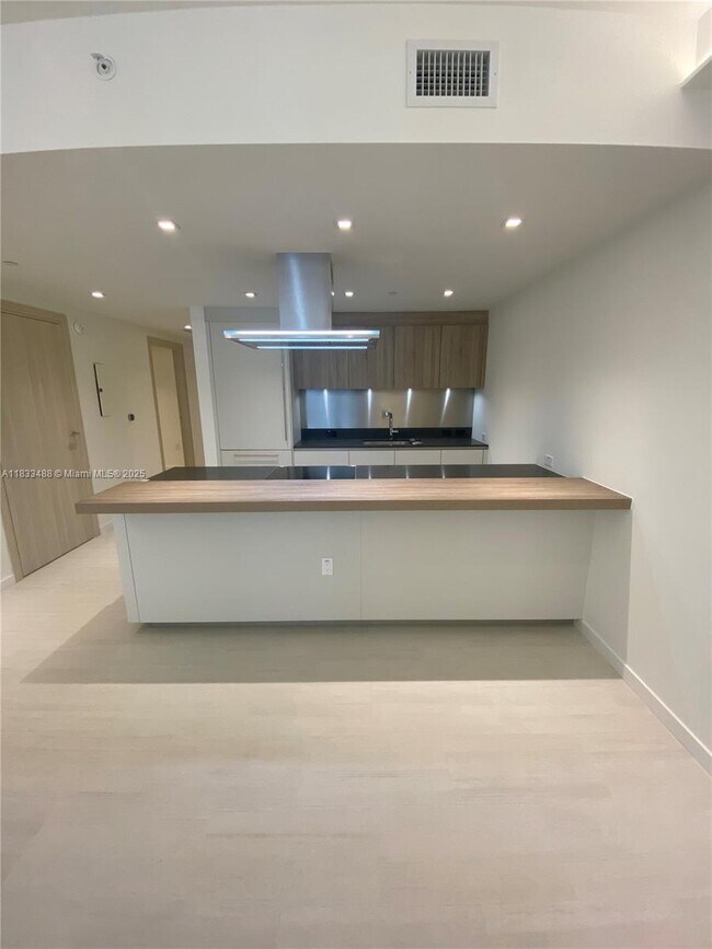 Foto del edificio - 1000 Brickell Plaza