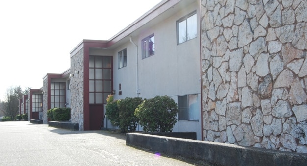 Building Photo - Aladdin Camelot Apartments, LLC