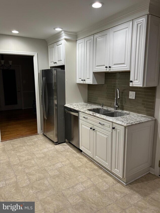 Foto principal - 5424 Marlin St