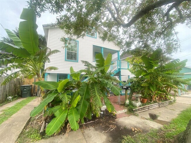 Building Photo - 2014 39th St