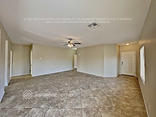 Building Photo - 30012 N Desert Willow Blvd