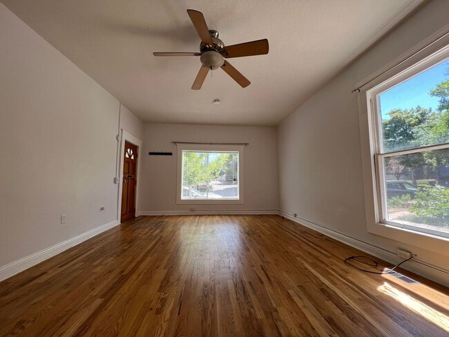 Building Photo - Historic Mapleton Hill hidden gem!