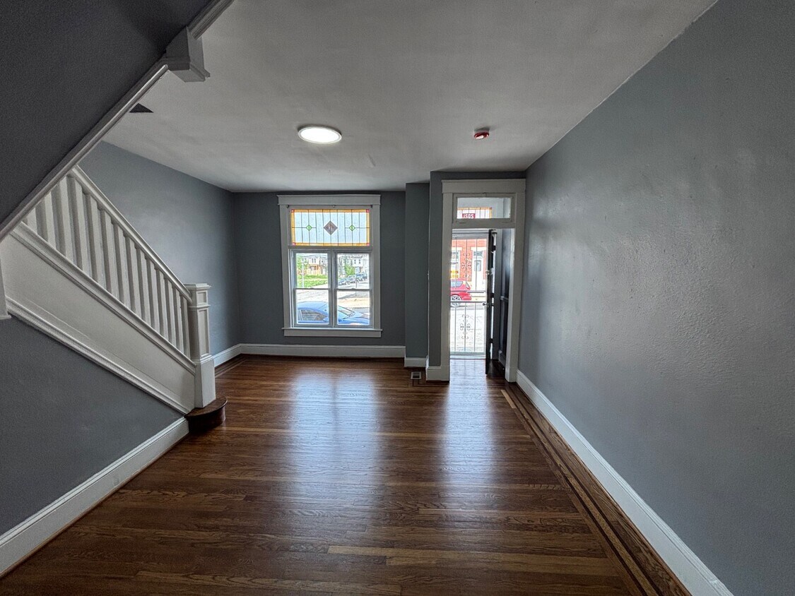 Foto principal - 2021 E Lanvale St