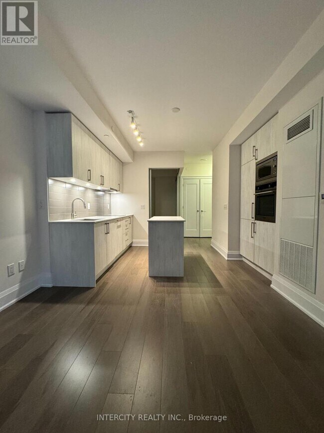 Building Photo - 88 Cumberland St