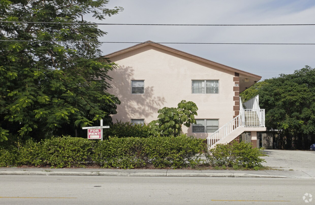 101 NE 4th St, Delray Beach, FL 33444 Apartments in Delray Beach, FL