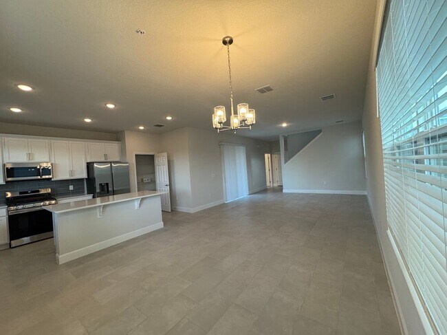 Foto del edificio - 357 Belmond Dr