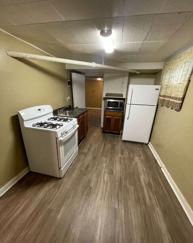 Kitchen - 1118 S 12th St