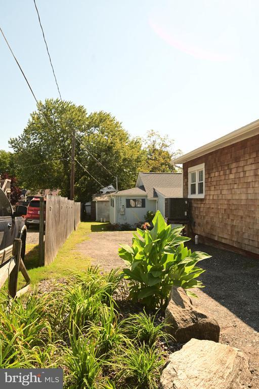 Foto del edificio - 2531 Schoolhouse Ln