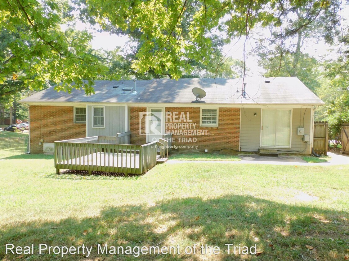 Building Photo - 3 br, 2 bath House - 3910 Raintree Dr.
