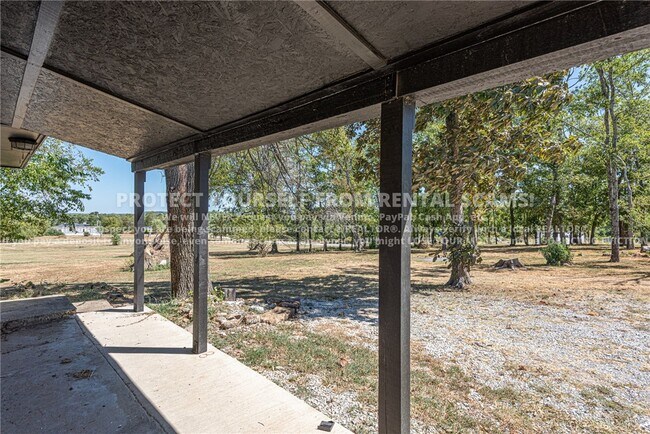 Foto del edificio - 10741 SW Campbell Rd