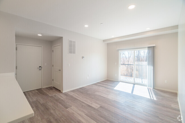 2BR, 2BA - 995SF - Sala de estar - Basecamp