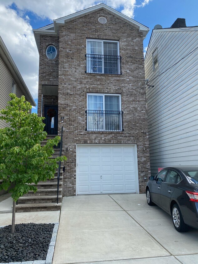 48 Searing Ave Unit Apartment 1, East Newark, NJ 07029 Apartments in