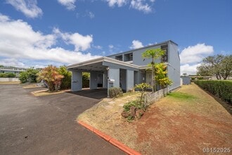 Building Photo - 95-110-110 Moenamanu St