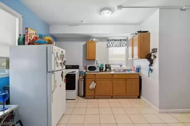 Foto del edificio - 553 E 26th St