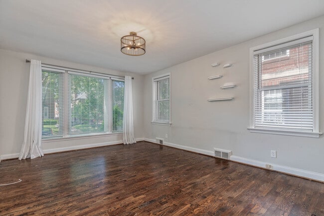 Spacious Living - 7535 Oxford Dr