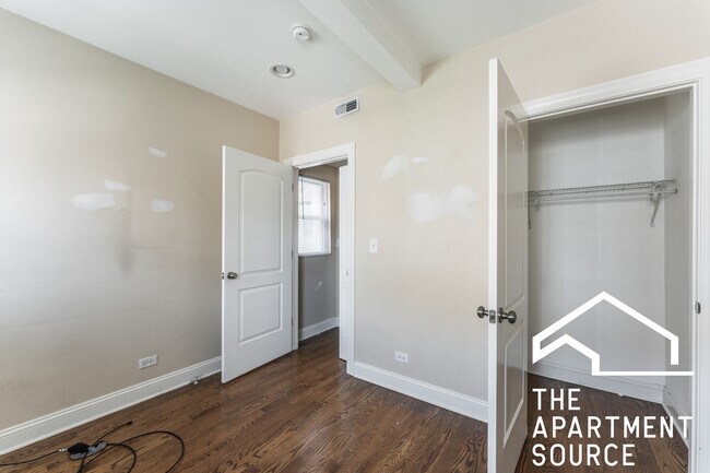 Foto del edificio - 2340 W Taylor St