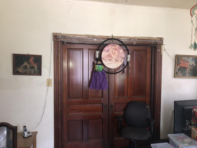 Foto del edificio - 3158 River Rd