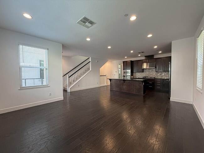 Building Photo - 4028 Freestone Pl