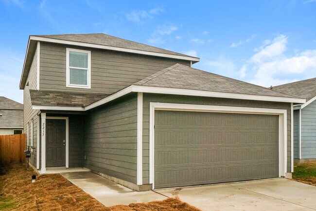 Foto del edificio - 2215 Burnet Rose