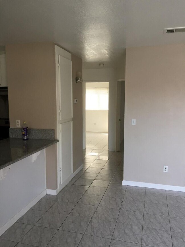 Foto del edificio - 238 N 4th Ave