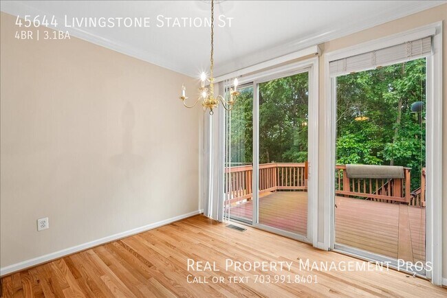 Foto del edificio - 45644 Livingstone Station St
