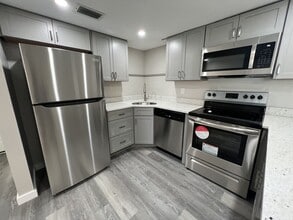 Building Photo - 21260 Brinson Ave