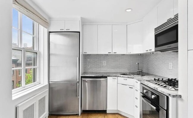Building Photo - 1 bedroom in NEW YORK NY 10011