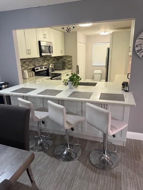 Foto del edificio - 330 Lakeside Ct