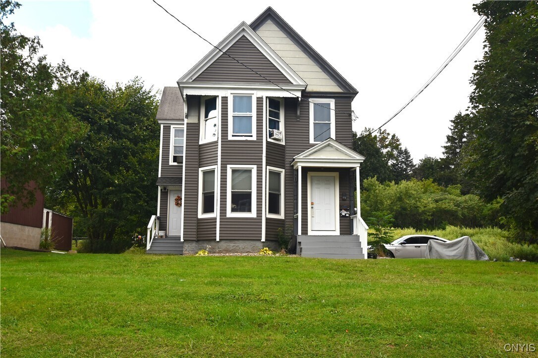 Primary Photo - 13-15 Mohawk St