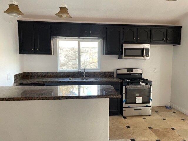 Foto del edificio - 10291 Sunland Blvd
