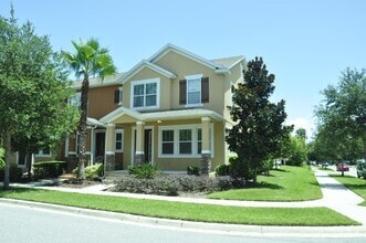 Building Photo - 10163 Hartford Maroon Rd