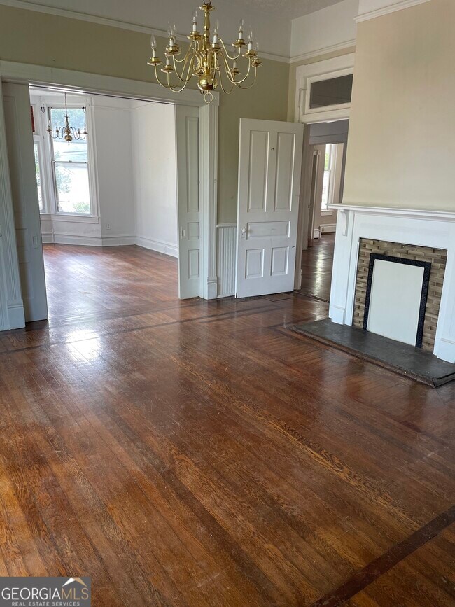 Building Photo - 74 Spring St