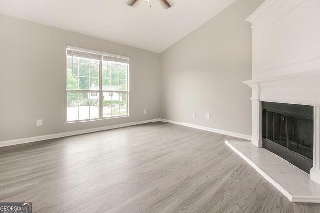 Foto del edificio - 1576 Norman Crossing