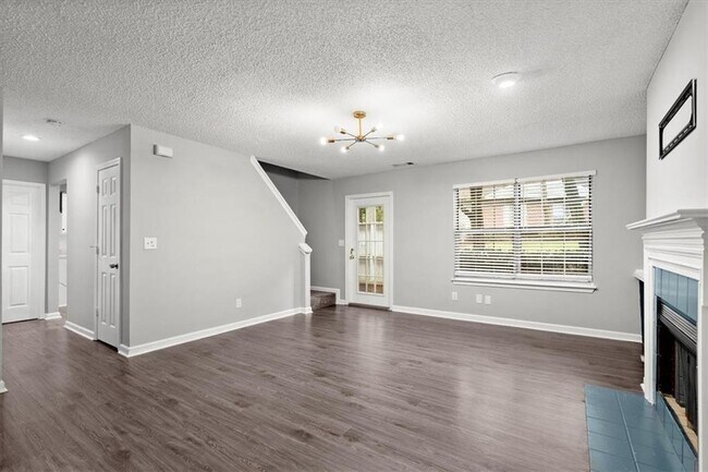 Building Photo - 1081 Ashmore Trace