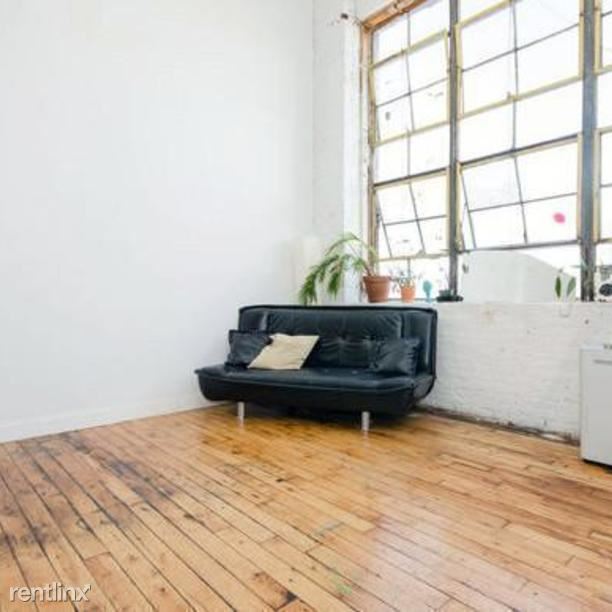 Building Photo - 345 Eldert St