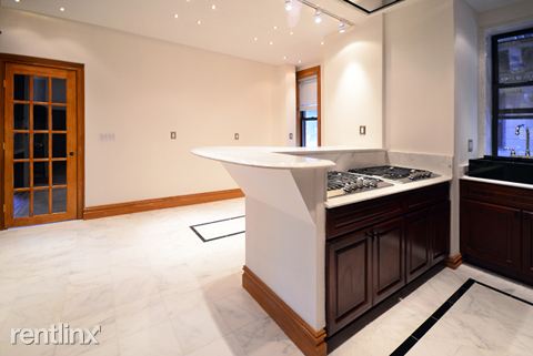 Foto del edificio - 855 7TH Ave
