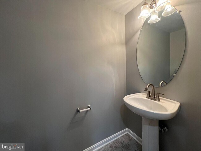 Foto del edificio - 13093 Park Crescent Cir