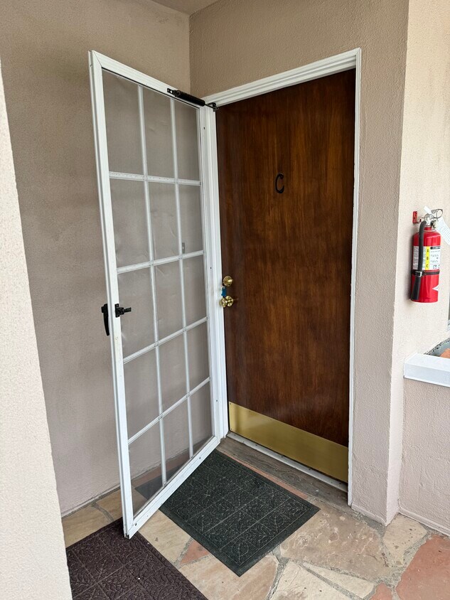Foto principal - 822 21st St