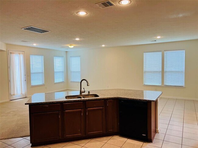 Building Photo - 21006 Brinton Forest Ct