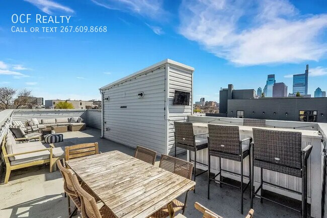 Building Photo - 709 N 19th St