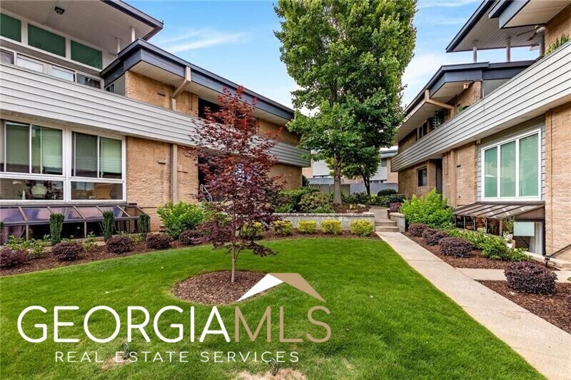 Foto principal - 4300 Chastain Walk NE