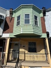 Building Photo - 4214 N Darien St