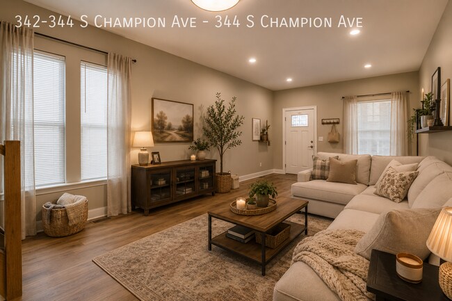 Foto del edificio - 342-344-344 S Champion Ave