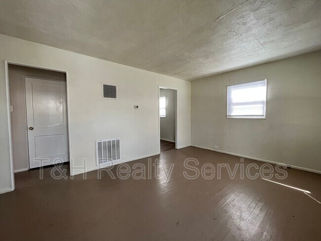 Foto del edificio - 19 W 39th St