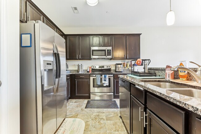 Foto del edificio - 116 Zenith Loop