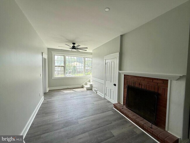 Foto del edificio - 1530 New Holland Rd